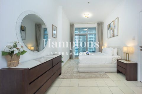 Apartament në Dubai Marina, Dubai, Emiratet e Bashkuara Arabe 1 dhomë gjumi, 90.87028236 m2. № 695680 - Foto 13
