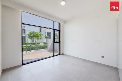 Villa til leie i Dubai, Emiratene 4 soverom, 456 kvm Nr. 722767 - Foto 13