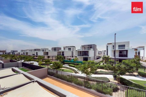 Villa til leie i Dubai, Emiratene 4 soverom, 456 kvm Nr. 722767 - Foto 21