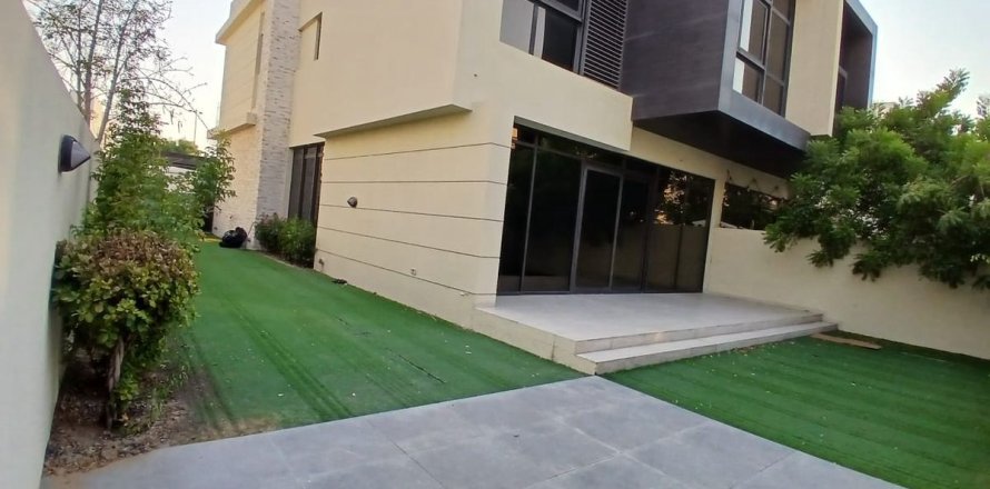Radhus i Dubai, UAE 3 sovrum, 326.9 kvm Nr. 722764