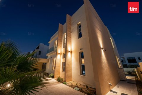 Villa para venda em Dubai, EAU 6 quartos, 617.1 m2 № 717930 - foto 22