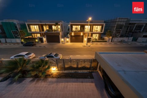 Villa para venda em Dubai, EAU 6 quartos, 617.1 m2 № 717930 - foto 23