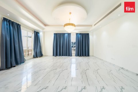 Villa para venda em Dubai, EAU 6 quartos, 617.1 m2 № 717930 - foto 5