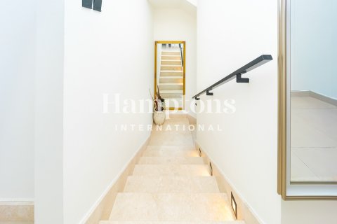 Kaupunkipientalo Dubai Hills Estate, Dubai, Arabiemiraatit 3 makuuhuonetta, 295.93971941 m2 № 738776 - kuva 18
