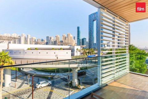 آپارتمان در Dubai ، امارات متحده عربی 3 خوابه ، 196 متر مربع.  شماره 758031
