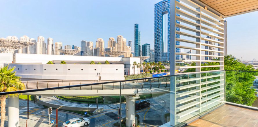 Byt v Dubai, SAE 3 ložnice, 196 m² Č.: 758031