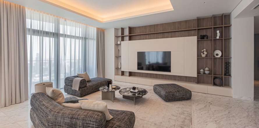 Penthouse në Dubai, Emiratet e Bashkuara Arabe 4 dhoma gjumi, 492.4 m2. № 758036