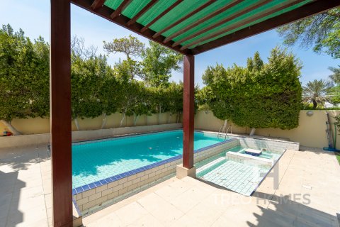 Vila v Meadows, Dubai, SAE 5 ložnice, 353 m² Č.: 586561 - fotografie 20