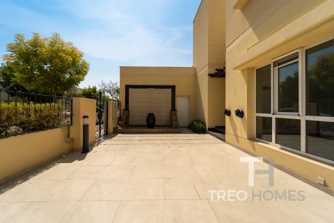Vila v Meadows, Dubai, SAE 5 ložnice, 353 m² Č.: 586561 - fotografie 18