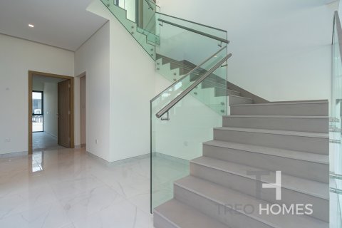 Vilë në Al Furjan, Dubai, Emiratet e Bashkuara Arabe 4 dhoma gjumi, 322 m2. № 586562 - Foto 4