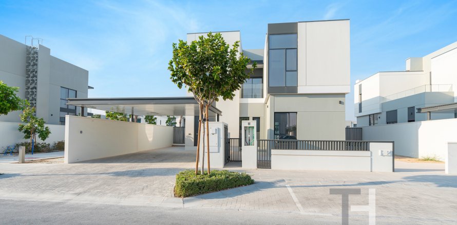 Vilë në Al Furjan, Dubai, Emiratet e Bashkuara Arabe 4 dhoma gjumi, 322 m2. № 586562