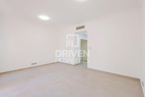 Dubai Festival City, UAE의 임대용 빌라 침실 4개, 403제곱미터 번호 655505 - 사진 9