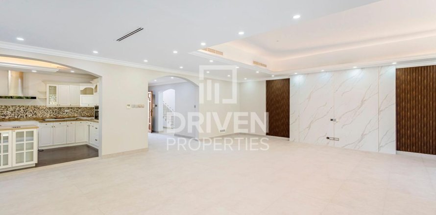 Dubai Festival City, UAE의 빌라 침실 4개, 403제곱미터 번호 655505