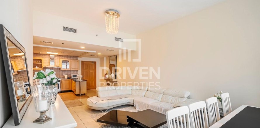 Διαμέρισμα σε Jumeirah Lake Towers, Dubai, ΗΑΕ 2 υπνοδωμάτια, 122 τ.μ. Αρ. 655503