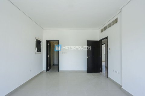 Commercial property in Al Reef, Abu Dhabi, UAE 5 bedrooms, 273 sq.m. № 594577 - photo 13