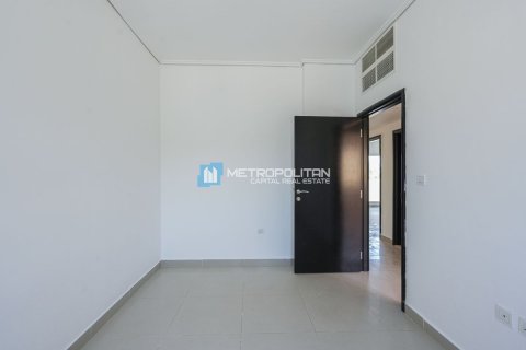 Commercial property in Al Reef, Abu Dhabi, UAE 5 bedrooms, 273 sq.m. № 594577 - photo 14