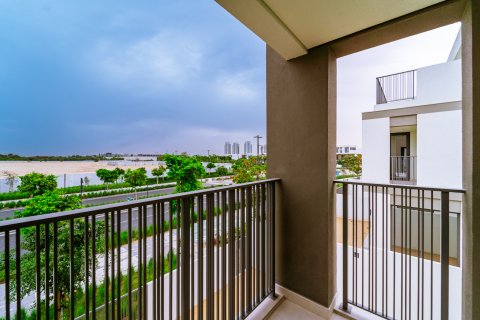 Vila v Dubai Sports City, SAE 4 spálne, 269 m2 č. 734392 - Fotografia 17