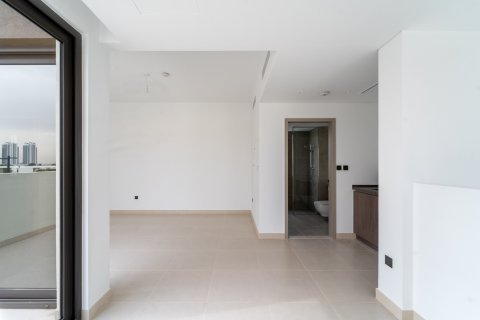 Vila v Dubai Sports City, SAE 4 spálne, 269 m2 č. 734392 - Fotografia 16