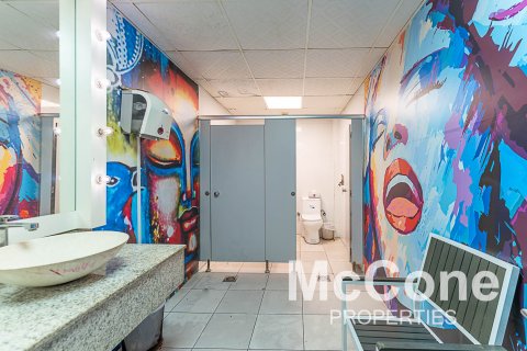 Obchod v Dubai, SAE 1114.84 m² Č.: 587326 - fotografie 18