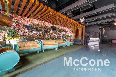 Obchod v Dubai, SAE 1114.84 m² Č.: 587326 - fotografie 8