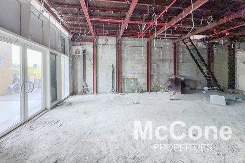 Business Bay, Dubai, BAE’de kiralık shop 113.99 m&sup2; No 587331 - fotoğraf 5
