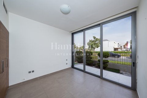 Vilë në Dubai Hills Estate, Dubai, Emiratet e Bashkuara Arabe 4 dhoma gjumi, 445.00537000 m2. № 719387 - Foto 4
