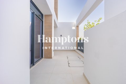 Arabian Ranches 3, Dubai, संयुक्त अरब अमीरात में टाउनहाउस, 3 बेडरूम, 127.58 वर्ग मीटर, संख्या 719385 - फ़ोटो 2