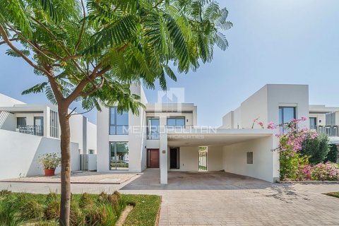 Таунхаус Dubai South (Dubai World Central), Дубай, БАӘ-да 4 жатын бөлмелер, 398 м² № 592835 - фото 1