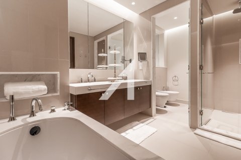 Wohnung zur Miete in Downtown Dubai (Downtown Burj Dubai), Dubai, VAE 2 Schlafzimmer, 139 m2 Nr. 700708 - Foto 15