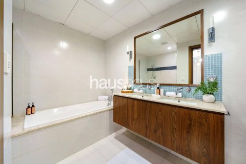 Apartament në Palm Jumeirah, Dubai, Emiratet e Bashkuara Arabe 2 dhoma gjumi, 159 m2. № 626745 - Foto 10