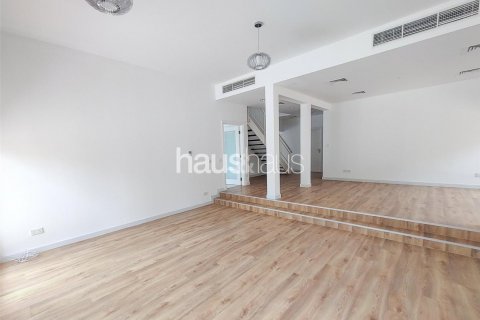 ویلا برای اجاره در Arabian Ranches، Dubai، امارات متحده عربی 3 خوابه ، 309 متر مربع ، شماره 626741 - تصویر 18
