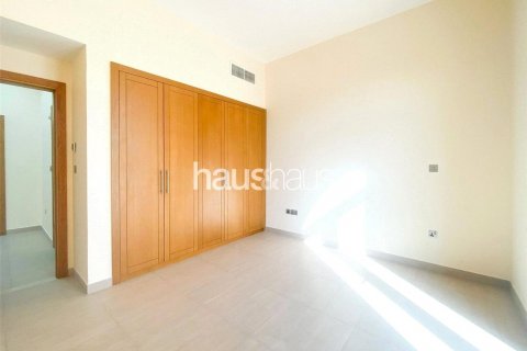 Villa in Jumeirah Park, Dubai, UAE 4 bedrooms, 386 sq.m. № 626746 - photo 8
