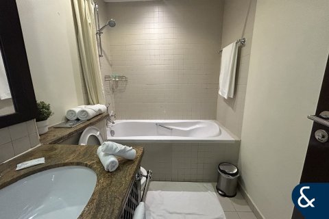 آپارتمان برای فروش در Downtown Dubai (Downtown Burj Dubai)، Dubai، امارات متحده عربی 3 خوابه ، 193 متر مربع ، شماره 667633 - تصویر 6