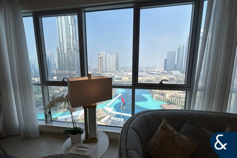آپارتمان برای فروش در Downtown Dubai (Downtown Burj Dubai)، Dubai، امارات متحده عربی 3 خوابه ، 193 متر مربع ، شماره 667633 - تصویر 2
