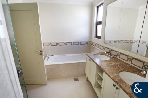 Villa in vendita a Arabian Ranches 2, Dubai, EAU 4 camere da letto, 404 mq. № 667636 - foto 11