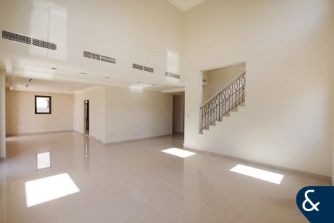 Villa in vendita a Arabian Ranches 2, Dubai, EAU 4 camere da letto, 404 mq. № 667636 - foto 2