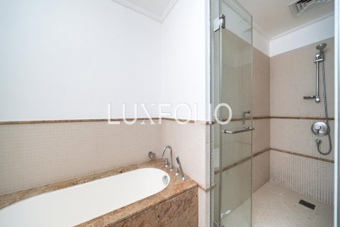 Apartament në Downtown Dubai (Downtown Burj Dubai), Dubai, Emiratet e Bashkuara Arabe 1 dhomë gjumi, 98 m2. № 628245 - Foto 11