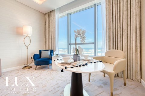 Appartamento in affitto a Palm Jumeirah, Dubai, EAU 1 camera, 46 mq. № 628243 - foto 1