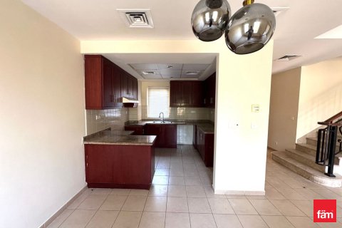 Dubai, UAE의 임대용 타운하우스 침실 2개, 207.6제곱미터 번호 661625 - 사진 6