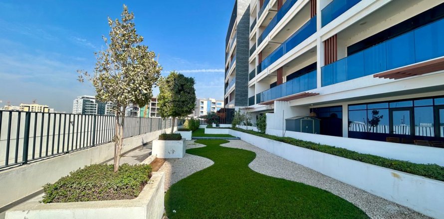 Appartement à Dubai, EAU: 2 chambres, 104.6 m2 № 661622