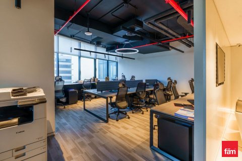 Ufficio in vendita a Dubai, EAU 110.9 mq. № 693215 - foto 3