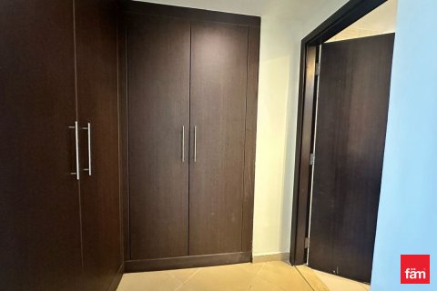 Пәтер Дубай, БАӘ-да 1 жатын бөлме, 91 м² № 693214 - фото 7