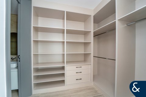 Villa à louer à Al Barari, Dubai, EAU 4 chambres, 180 m2 № 685157 - photo 6