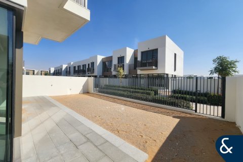 Villa en alquiler en The Valley, Dubai, EAU 4 dormitorios, 272 m2 № 685155 - foto 10