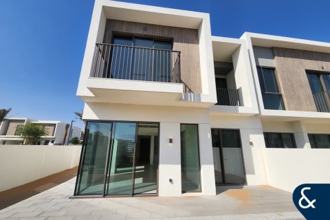 Villa en alquiler en The Valley, Dubai, EAU 4 dormitorios, 272 m2 № 685155 - foto 11