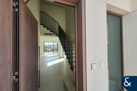 Villa en alquiler en The Valley, Dubai, EAU 4 dormitorios, 272 m2 № 685155 - foto 3
