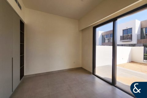 Villa en alquiler en The Valley, Dubai, EAU 4 dormitorios, 272 m2 № 685155 - foto 8