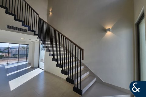 Villa en alquiler en The Valley, Dubai, EAU 4 dormitorios, 272 m2 № 685155 - foto 4