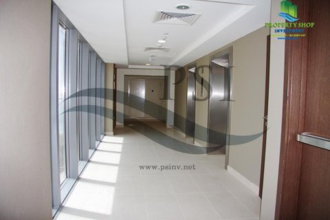 Apartmen di Al Raha Beach, Abu Dhabi, UAE 1 bilik tidur, 60 meter persegi № 716156 - foto 2