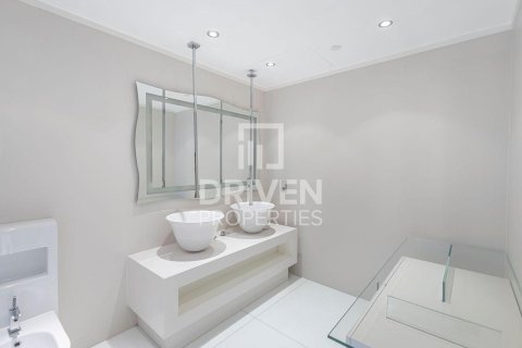 פנטהאוס למכירה ב Downtown Dubai (Downtown Burj Dubai), Dubai, איחוד האמירויות  4 חדרי שינה, 665 מ"ר, מספר 682703 - תמונה 22